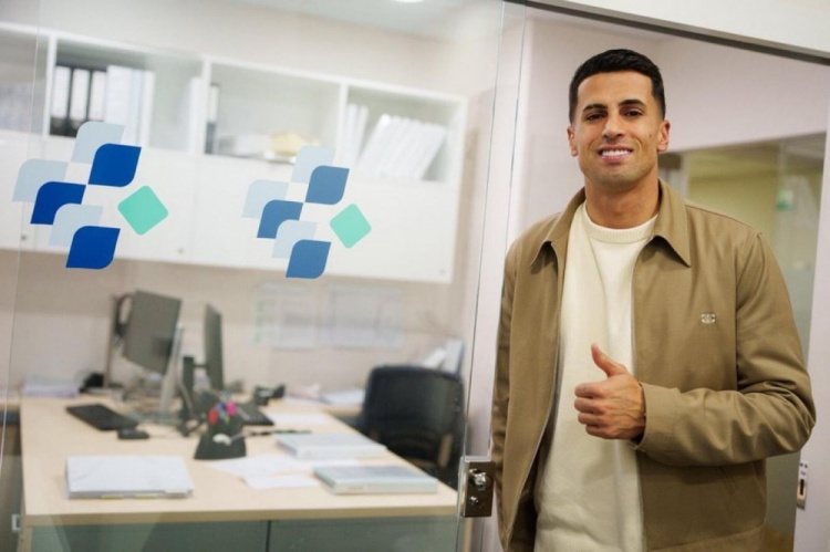 乐鱼官方网站-博主：坎塞洛新闻发布会改为今晚11点45分举行